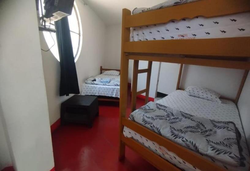 غرفة قياسية ثلاثية, Casa Sol