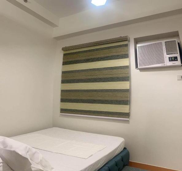 디럭스 룸, Four Angels  Staycation In Trees Residences Near Sm Fairview