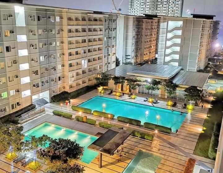 디럭스 룸, Four Angels  Staycation In Trees Residences Near Sm Fairview
