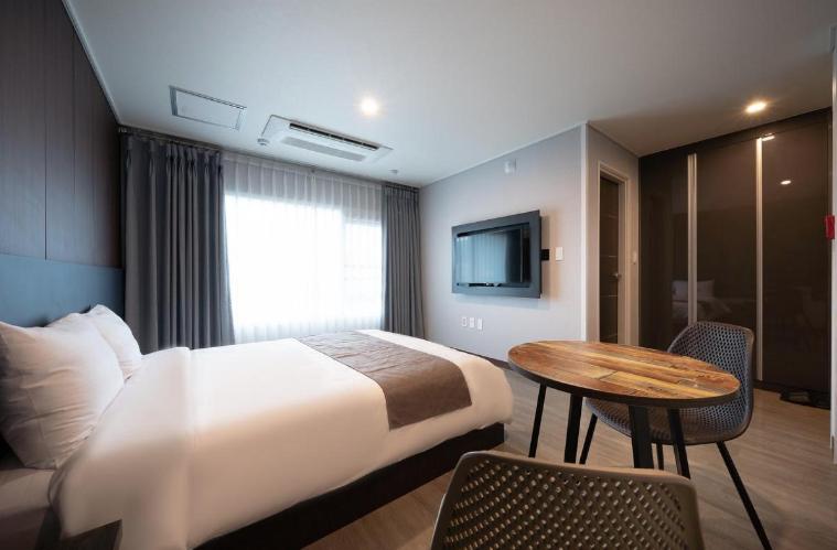 Номер Deluxe, Jin Motel