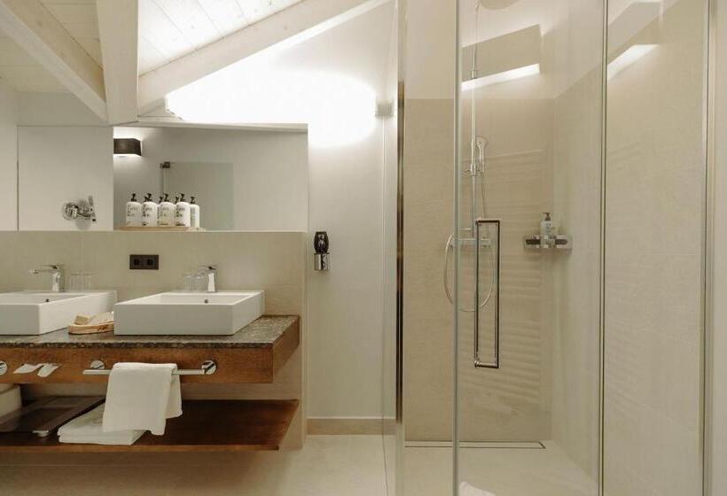 اتاق استاندارد با بالکن, Familien Natur Resort Moar Gut