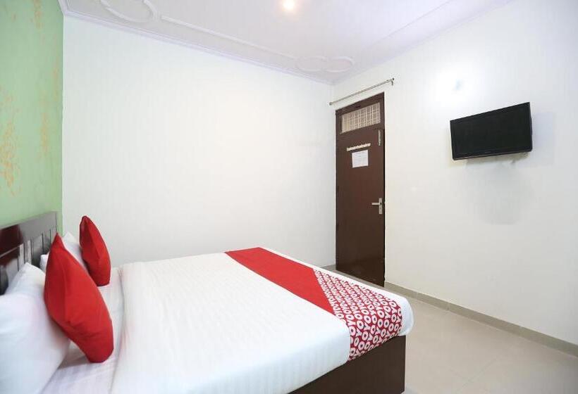 Трехместный Номер Классика, O Royal Guest House