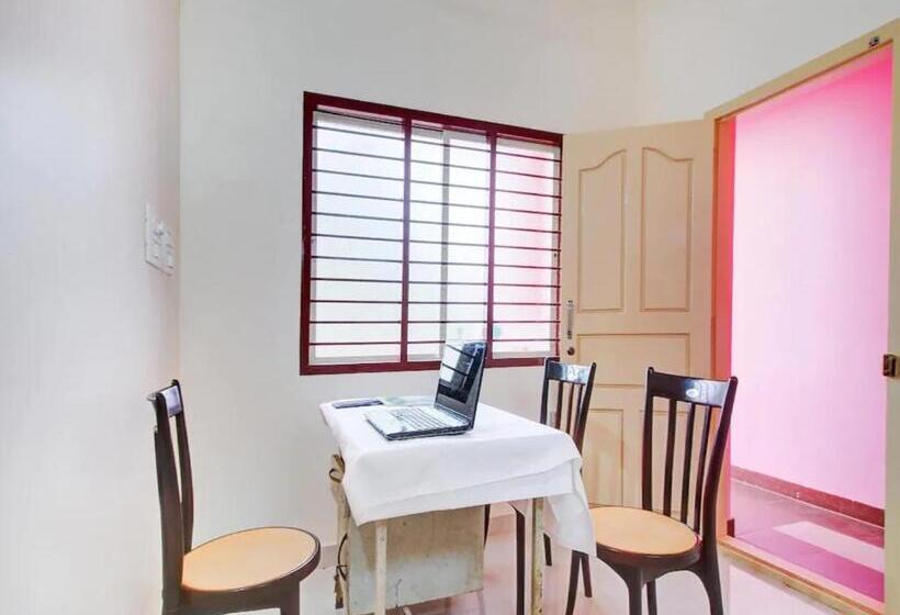 Номер Economy, Staymaker Sri Annapoorneshwari Residency