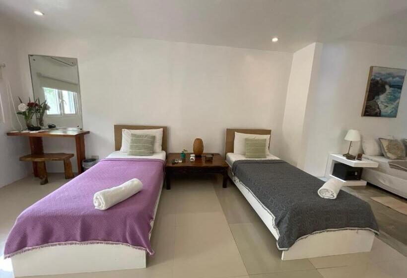 디럭스 4인 룸, Everrich Boutique Resort Boracay
