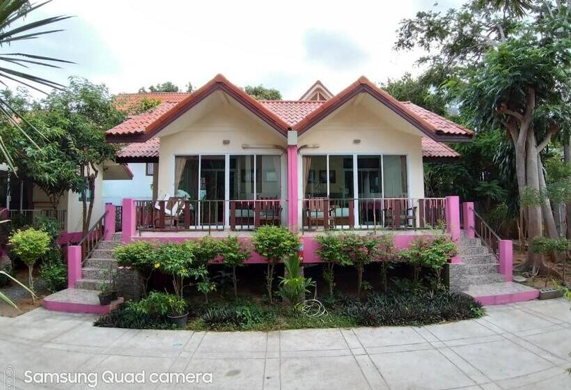 Бунгало Стандарт, Mae Somboon House