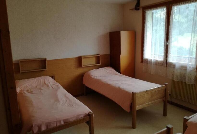 Семейный Номер, Chalet Les Cimes