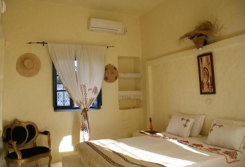 Номер Стандарт, Dar Oueghlani   Maison D Hôtes