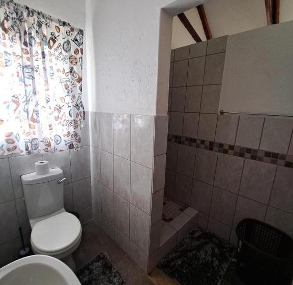 디럭스 룸, Ndlovu Guesthouse Northam