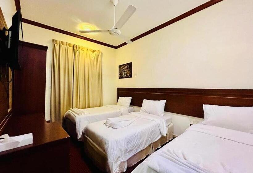 3 Bedroom Suite, فندق أرائك الياسمين