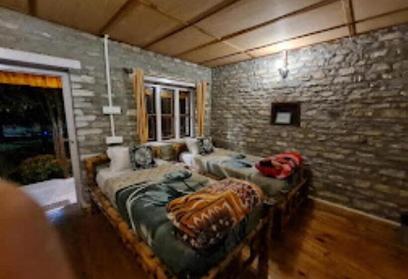 اتاق لوکس, Dirang Boutique Cottages,dirang
