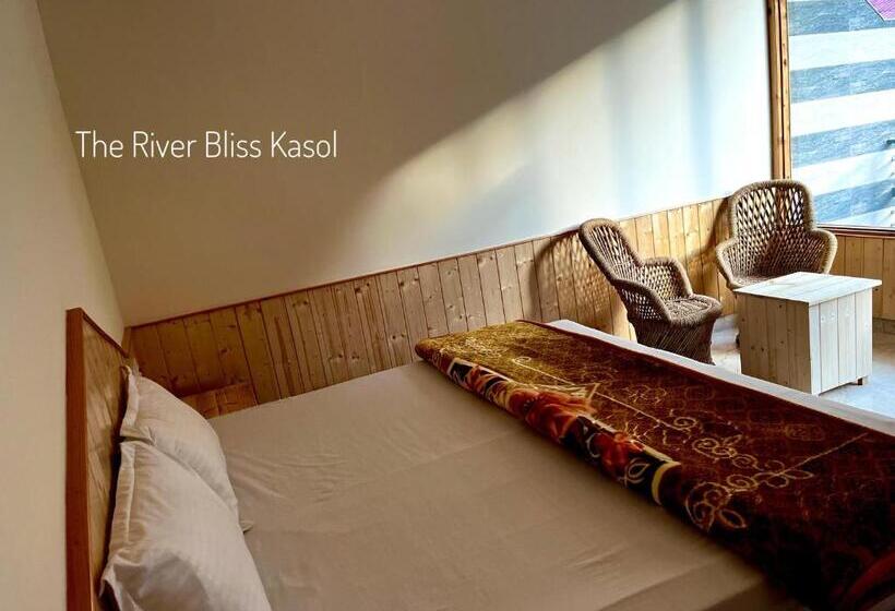 스탠다드 룸 산 전망, Mid Orchard Kasol L River Side  Pure Veg Hotel In Kasol