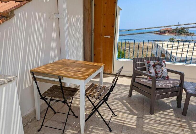 Quarto Estandar com Terraço, Stanza Panoramica Con Terrazza Privata Sul Mare