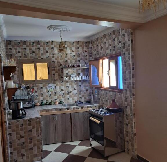 スタンダードシングルルーム, Mira Guest House