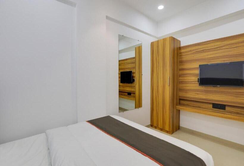 Трехместный Номер Классика, Collection O Hotel S. S. Plaza