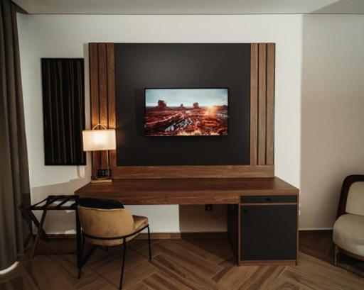 سوییت جونیور, City Hotel By Waves