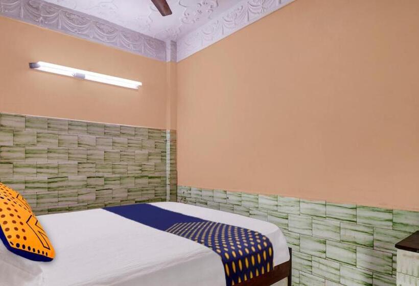 三人经典房间, Spot On Hotel Swamy Lodge