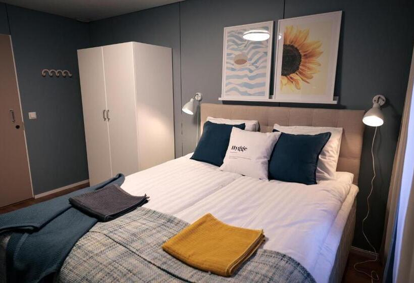 Номер Стандарт Совместная Ванная, Hostel Saana