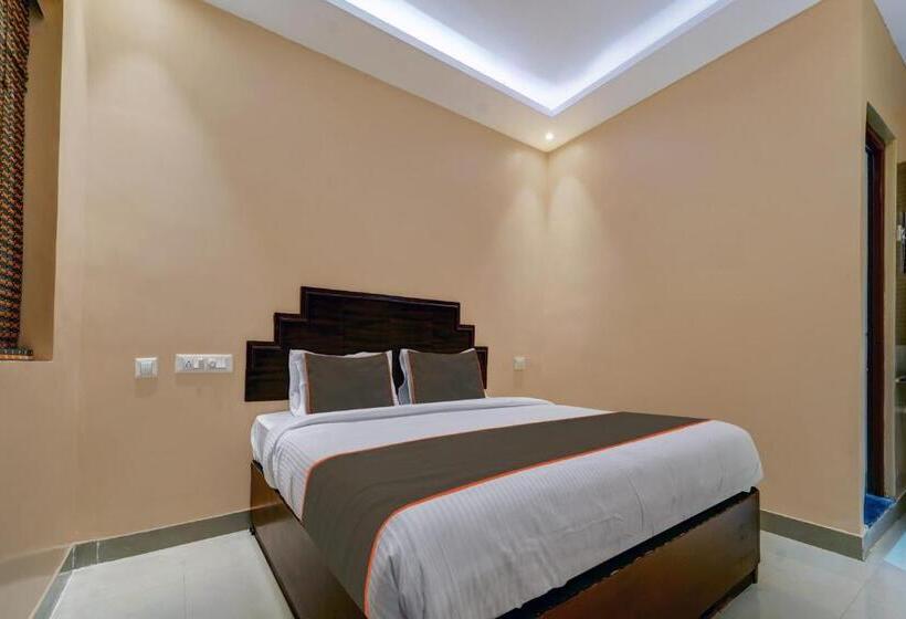Трехместный Номер Классика, Oyo Flagship Classique Inn Farm Stay