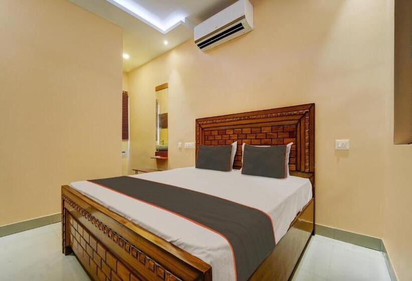 Трехместный Номер Классика, Oyo Flagship Classique Inn Farm Stay