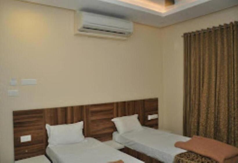 Номер Superior, Rich Palace, Jalgaon