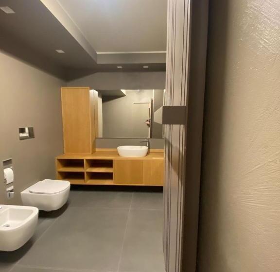 Номер Стандарт с Гидромассажем, Suave Luxury Room