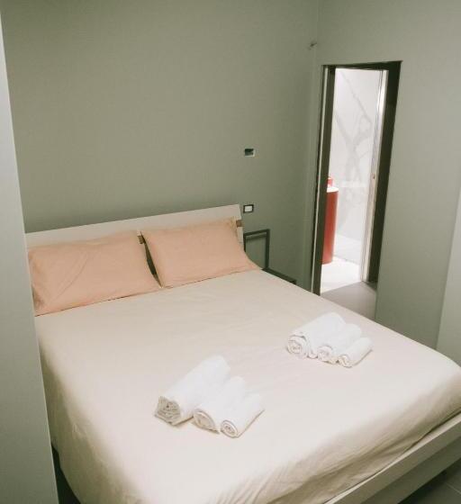 Номер Стандарт с Гидромассажем, Suave Luxury Room