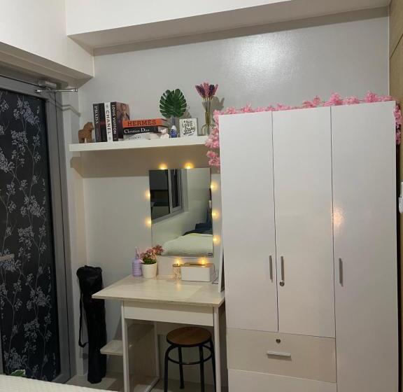 带1个卧室的带阳台的公寓, Era Suites Staycation At Quezon City