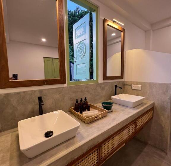 Номер Deluxe, Zen House