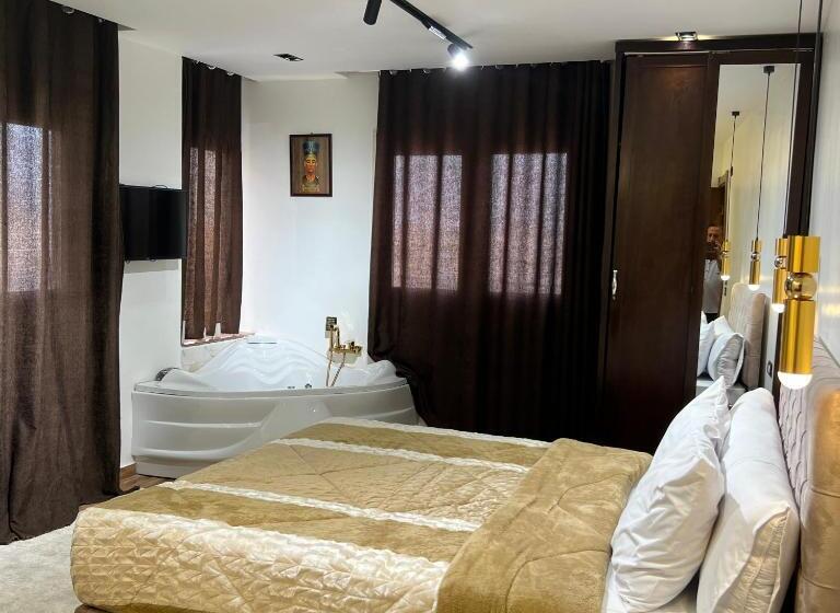 اتاق لوکس, White Pyramids Inn