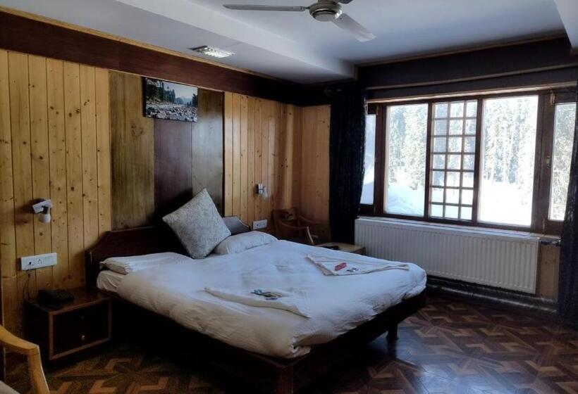 اتاق استاندارد, Fluorescence Hotel And Restaurant Gulmarg