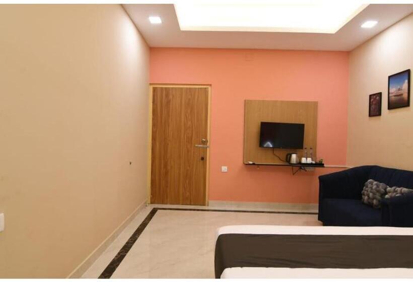 غرفة قياسية, Emerald Inn