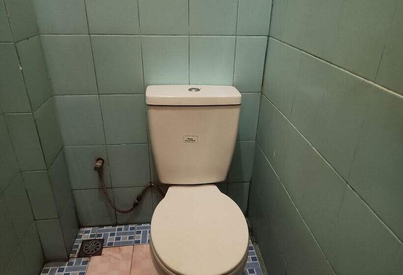 Номер Стандарт, Oyo 93332 Kharis Home Stay