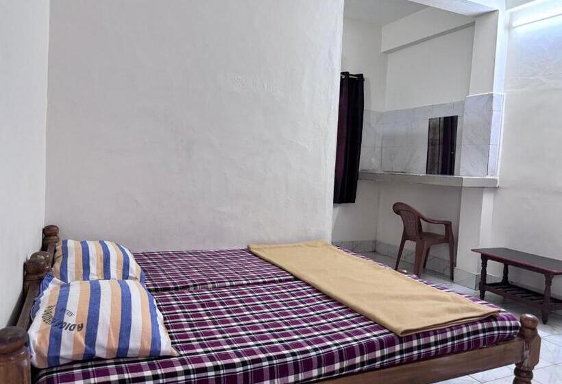 Номер Economy, Yamuna Vihar Toursit Home