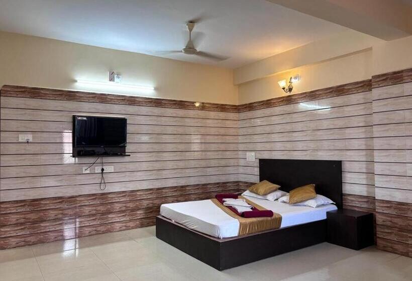 Четырехместный Номер Deluxe, Yamuna Vihar Toursit Home