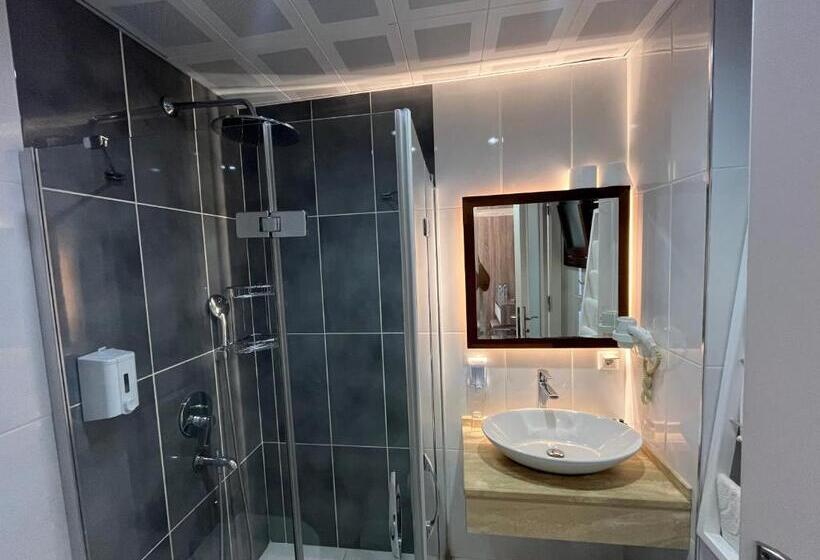 اتاق استاندارد با چشم‌انداز کوهستان, Nar Twinn Otel