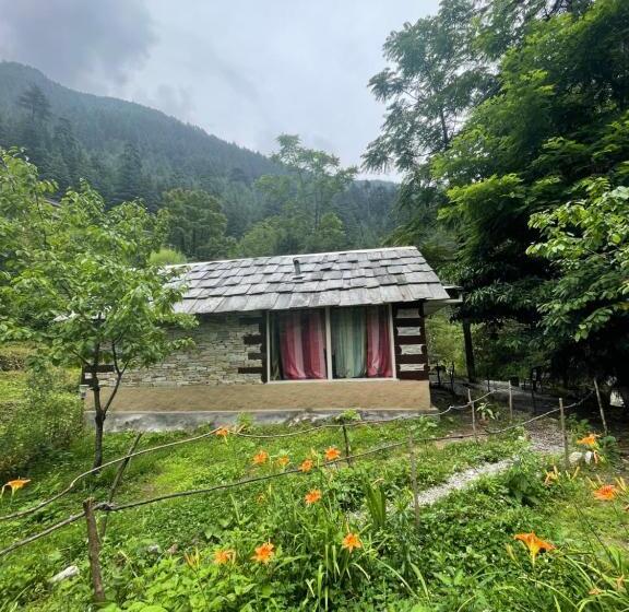 샬레, The Great Escape   A Jibhi Paradise
