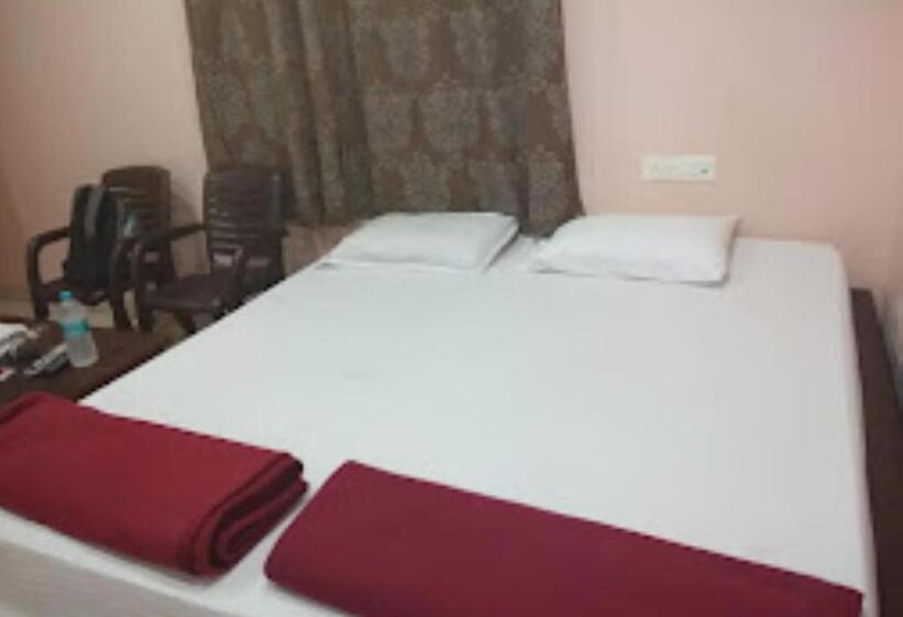 Номер Стандарт, Jai Palace Wardha