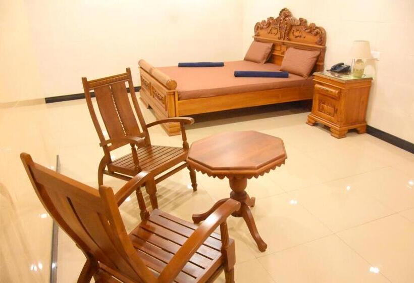 اتاق لوکس با تخت بزرگ, White Palace Colombo