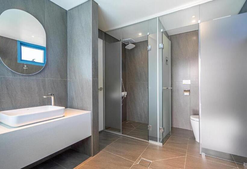 اتاق استاندارد با چشم‌انداز دریا, Yeosu Blueara Premium Pool Villa