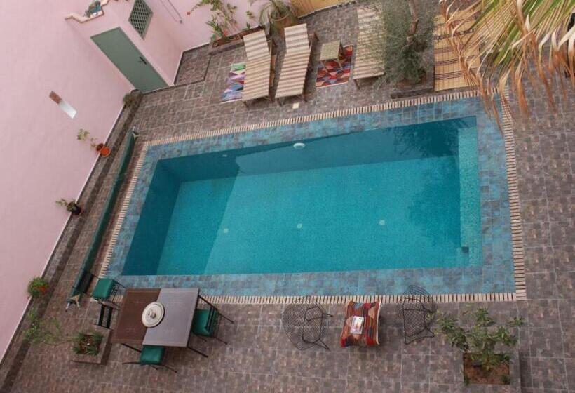 ４ベッドルームハウス, Riad Tania Mozaik