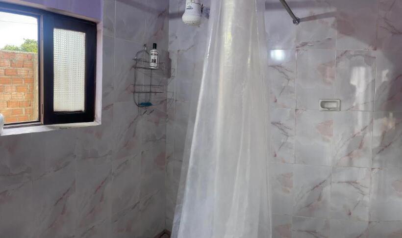 اتاق استاندارد با بالکن, El Pueblito
