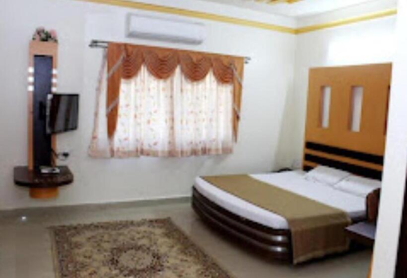 Номер Deluxe, Sunrise Inn Amravati