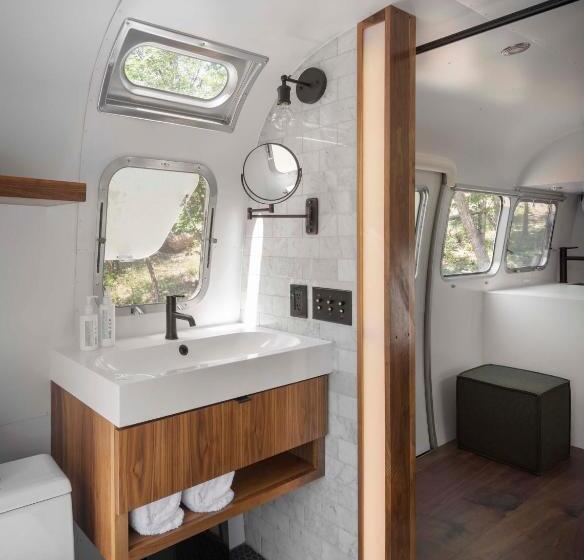 Номер Стандарт, Autocamp Asheville