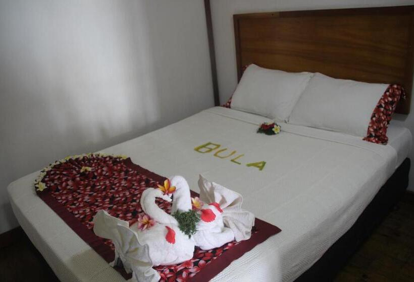 Семейный Номер Вид на Море, Mana Backpackers And Dive Resort