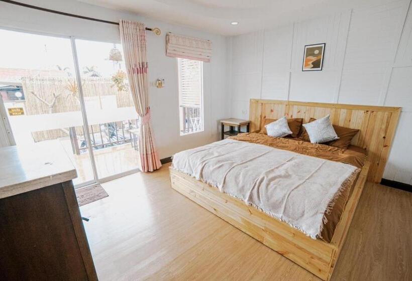 Стандартный Номер Кровать Кинг, Kirin Pool View Kohlarn