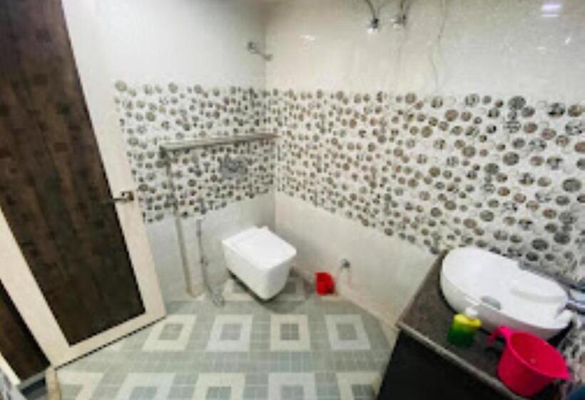 豪华房间, Sri Balajee Bihar
