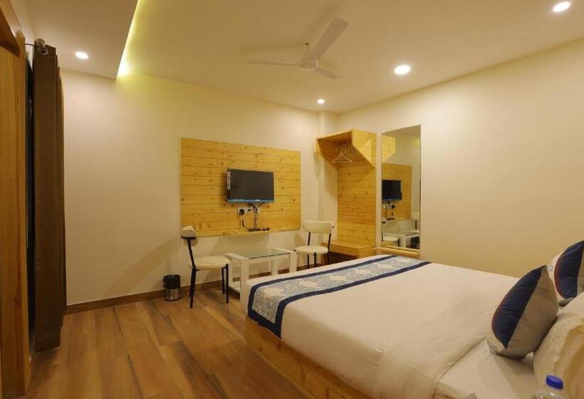디럭스 룸, The Grand Uddhav  A Boutique