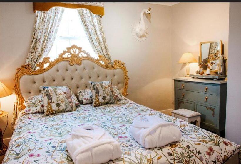 Дом 3 Спальни, Whispering Place In The Heart Of Bewdley