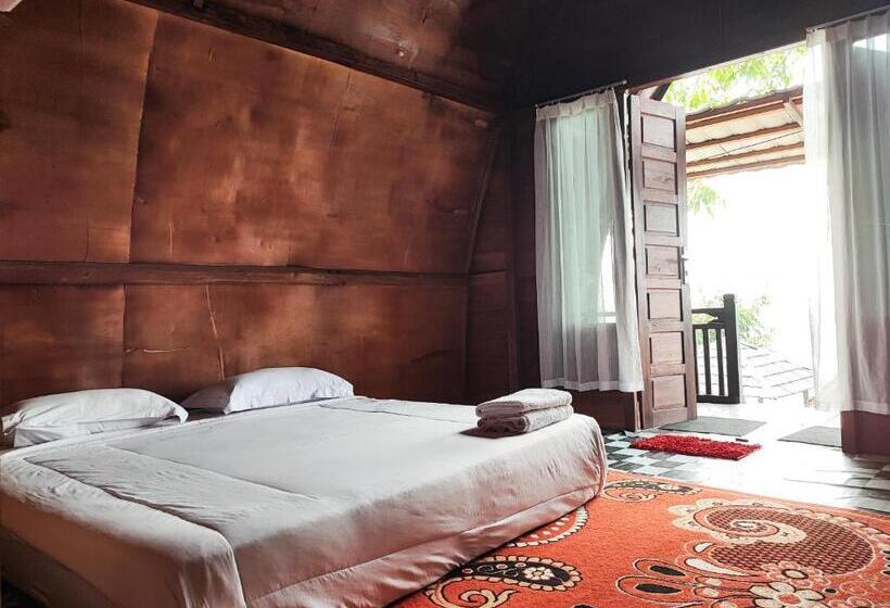 Номер Стандарт, Arafah Resort @ Danau Kerinci Jambi Redpartner