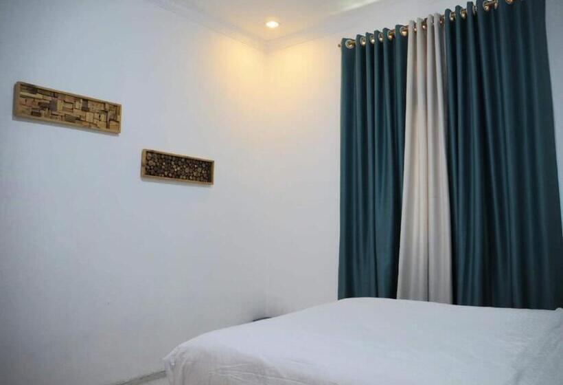 Люкс Повышенной Комфортности, Oyo 93311 Pesona Orange Homestay